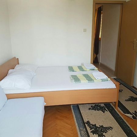Brig Apartments Živogošće Esterno foto
