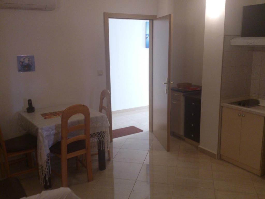 Brig Apartments Živogošće Esterno foto