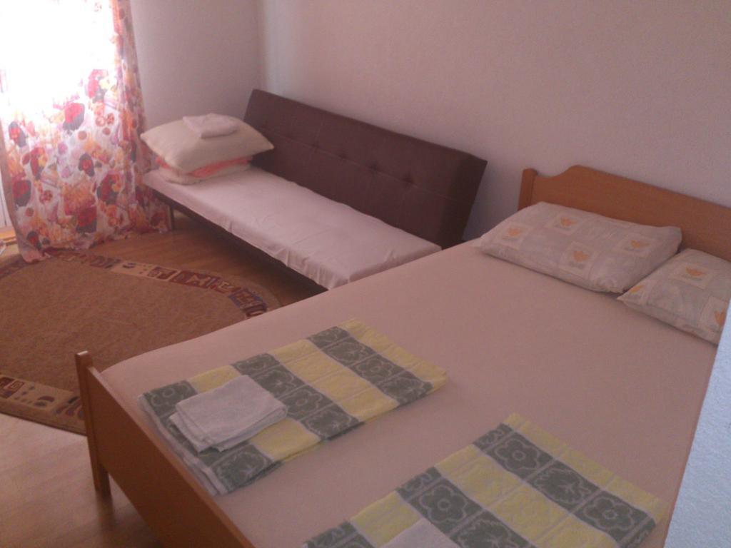 Brig Apartments Živogošće Esterno foto